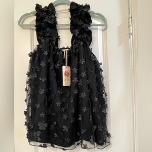 Black top Entro size medium- New with tag,  and fully lined.